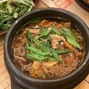 Foto de 뚝불 - Tuk Bul (Bulgogui con sopita) PICANTE O NO PICANTE