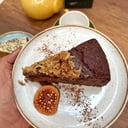 Foto de *Nueva* Torta Liviana de Chocolate (Vegana, Sin Gluten, Sin Azúcar)