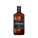 Foto de CORTO BALLANTINE'S 7