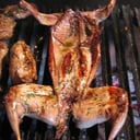 Foto de conejo con patata asada 