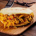 Foto de AREPA POLLO MECHADO