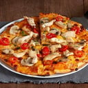 Foto de Pizza con pollo y champiñones 6 porciones 