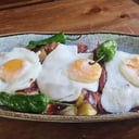 Foto de HUEVOS ROTOS CON JAMON IBERICO